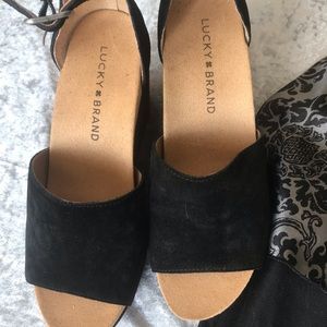 Lucky Brand wedge Heels